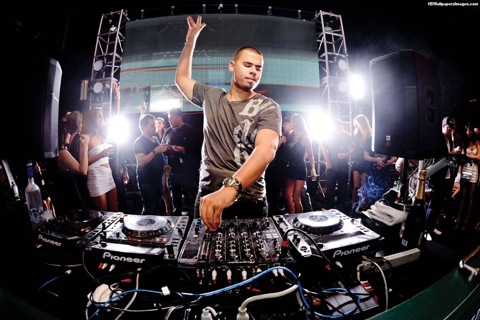 The Subways Tour Diary: Days 6-10